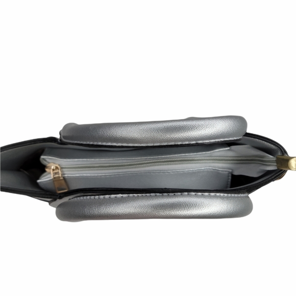 Kitty Purse - Picture 2 of 4